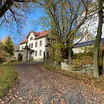 Haus Charlotte - Kurort Gohrisch - Terrasse - Gartensauna - Parkplatz Papstdorf