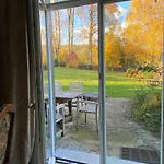 Haus Charlotte - Kurort Gohrisch - Terrasse - Gartensauna - Parkplatz
