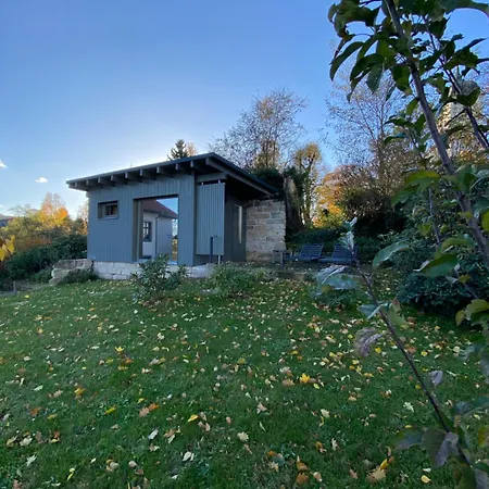 Haus Charlotte - Kurort Gohrisch - Terrasse - Gartensauna - Parkplatz *